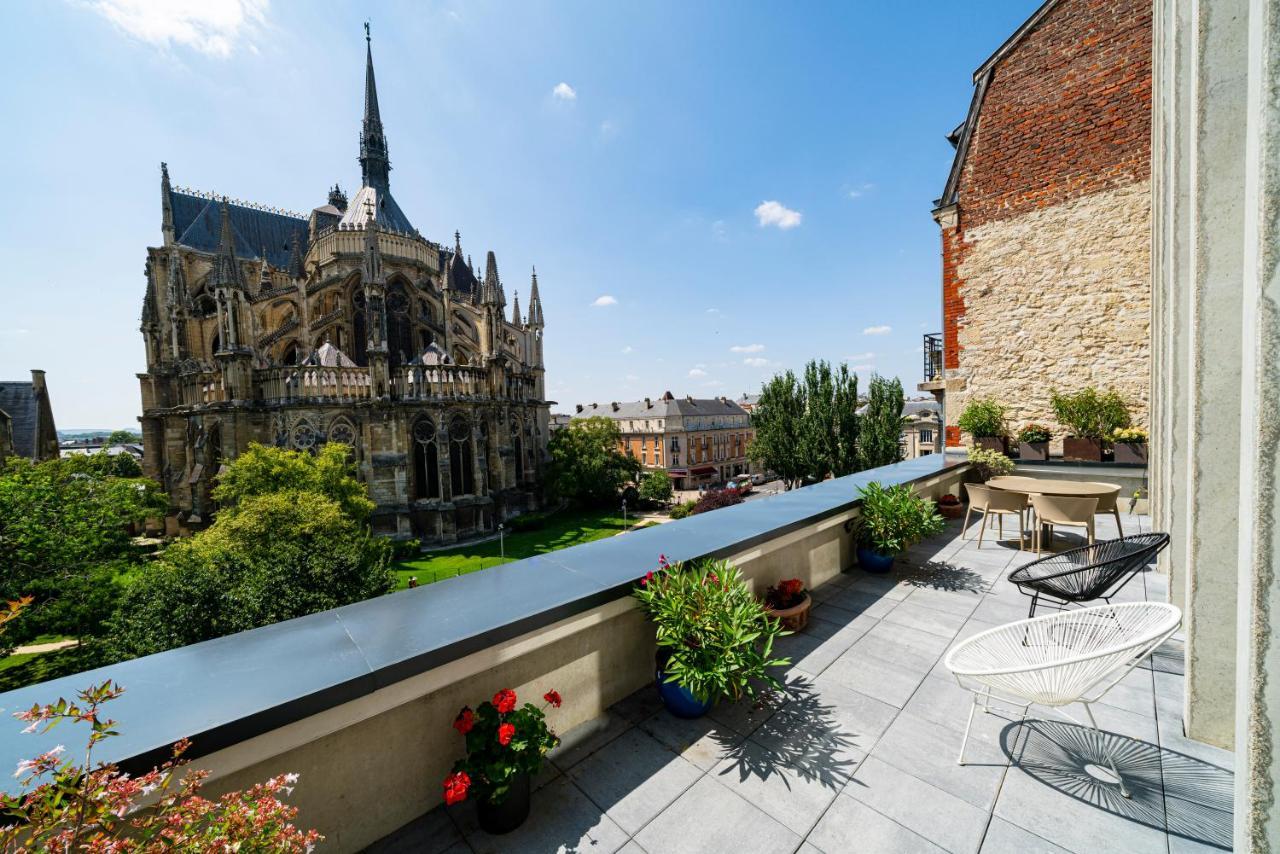 Les Suites 7 Anges - Parking, Vue Cathedrale & Centre Historique Реймс Экстерьер фото